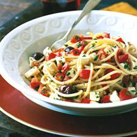 Spaghetti with Tomatoes, Basil, Olives and Fresh Mozzarella