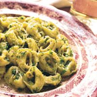 Cheese Tortellini with Walnut Pesto image