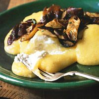 Polenta with Three Scoops of Cheese and Sautéed Shiitakes