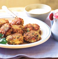 Crab Cakes with Horseradish Cream