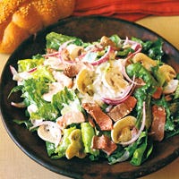 Roast-Beef Salad with Creamy Horseradish Dressing