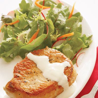 At less than 175 calories per serving, this supper was part of the structured eating plan that helped Christine shed 60 pounds.<br /><br /><a href="/recipefinder/christine-frazers-pork-chops-with-dijon-cream-sauce">Get this recipe!</a>
