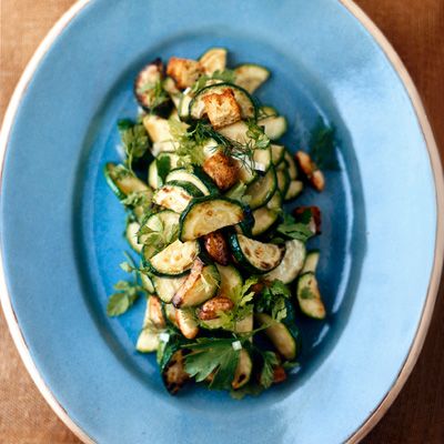 <p>Whipping up an all-natural meal has never been easier — or more delicious — than with this 10-minute recipe. Just make the zucchini bread ahead of time and use leftovers for the homemade crouton toppings.</p>

<p> <a href="recipefinder/zucchini-roasted-almonds-bread-croutons"> <b> Zucchini with Roasted Almonds and Zucchini Bread Croutons </b> </a> </p>