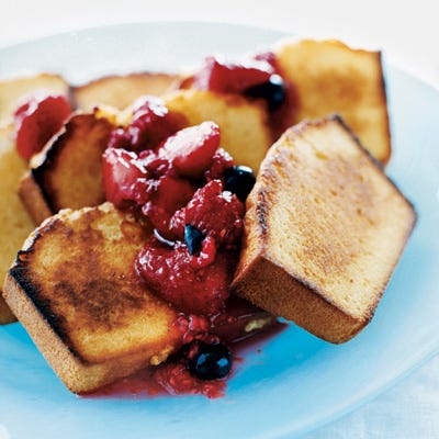 Toasted Orange-Scented Pound Cake with Fresh Berry Compote