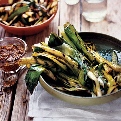 Grilled Vegetables with Romesco Pesto