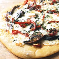 Portobello-Mushroom and Red-Pepper Pizza