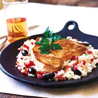 Mediterranean Rice Salad with Seared Tuna
