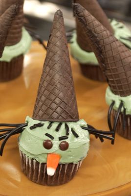 wicked witch cupcakes