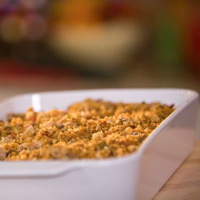 The Neelys' Spicy Macaroni and Cheese with Chorizo