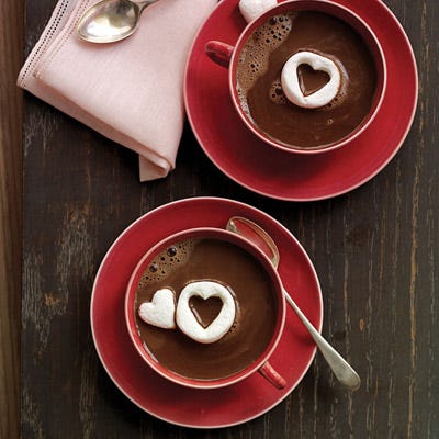 Hot Chocolate with Marshmallow Hearts