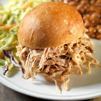 Tar Heel Pulled Pork Sandwiches With Slaw And Vinegar