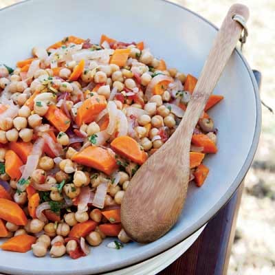 Chickpeas with Tomatoes and Carrots