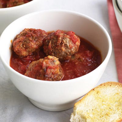 Meatballs with Garlic Bread