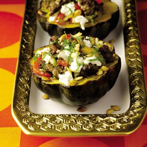 <p>This all-in-one dish will wow your guests.  If you can, make the turkey sausage one day ahead for a bolder flavor.</p><p><strong>Recipe:</strong> <a href="http://gogonow.org/recipefinder/guy-fieri-roasted-acorn-squash-turkey-sausage-peppers-goat-cheese-recipe%22%3E%3Cstrong%3EGuy Fieri's Roasted Acorn Squash with Turkey Sausage, Peppers, and Goat Cheese</strong></a></p>