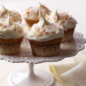 Coconut-Cupcakes-with-Coconut-White-Chocolate-Frosting-Recipe