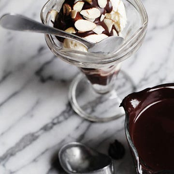 <p>Almond extract plus almond milk give this luscious chocolate sauce a terrific flavor.</p>
<p><b>Recipe: <a href="http://gogonow.org/recipefinder/warm-chocolate-almond-sauce-recipe-fw0913%22 target="_blank">Warm Chocolate and Almond Sauce</a></b></p>