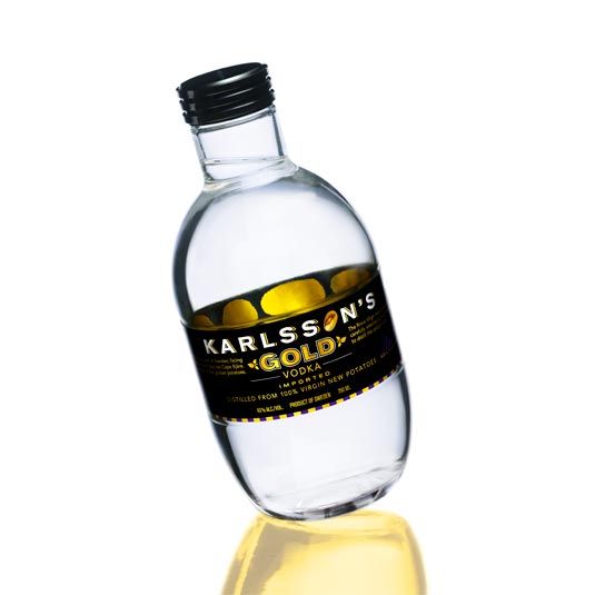 Liquid, Product, Yellow, Fluid, Bottle, Bottle cap, Glass bottle, Drink, Drinkware, Logo, 