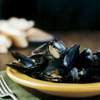 Mussels with White Wine and Saffron - GHK 0108