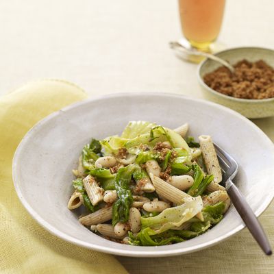Penne with Escarole, White Beans, and Toasted Breadcrumbs-image