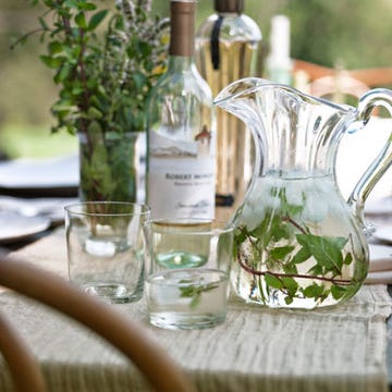Elderflower-Wine Cocktail

