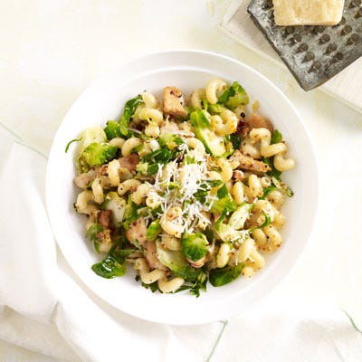 Pasta with Chicken and Brussels Sprouts