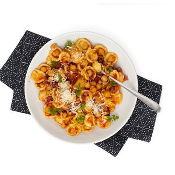 Spicy Shells with Chickpeas