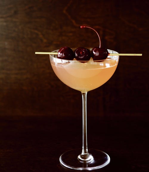 Glass, Stemware, Liquid, Food, Ingredient, Tableware, Drinkware, Martini glass, Drink, Fruit, 