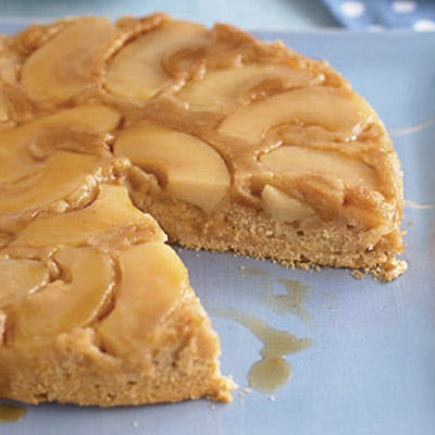 <p>With the cinnamon in this homey cake, firm but ripe apples such as Empire or Gala will hit the spot. Taking a few extra minutes to layer the apple slices carefully will be worth the effort.</p><br /><p><b>Recipe: <a href="/recipefinder/apple-cinnamon-upside-down-cake-recipe" target="_blank">Apple-Cinnamon Upside-Down Cake</a> </b></p>