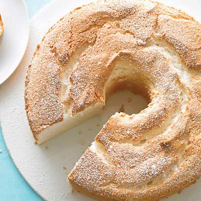 <p>There's a reason angel food cake is a favorite dessert – it's tender, light as air, and tastes, well, divine. What's more, it's virtually fat-free and uses just six ingredients.</p><br /><p><b>Recipe: <a href="/recipefinder/angel-food-cake-recipe" target="_blank">Angel Food Cake</a> </b></p>