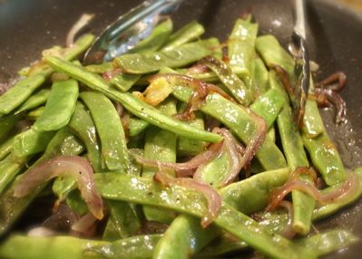 Green, Food, Ingredient, Produce, Vegetable, Whole food, Cooking, Cookware and bakeware, Recipe, Bean, 