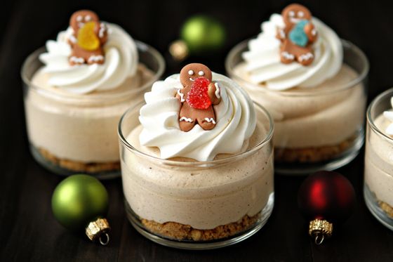 gingerbread cheesecakes