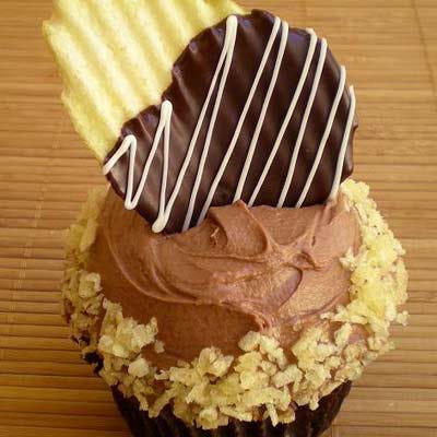 <p>At Roman Blas's Palm Springs shop, <a href="http://www.romanblas.com/" target="_blank">Over the Rainbow Cupcakes</a>, the appropriately-named Wild Side menu has fantastical offerings like the Chocolate-Covered Potato Chip, rimmed with crushed potato chips.</p><br />
<p>Want another sweet-and-savory treat? Make <a href="/recipefinder/michael-symon-chocolate-bacon-almond-recipe" target="_blank"><b>Michael Symon's Chocolate-Covered Bacon with Almonds</b></a>.</p>