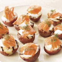 Food, Finger food, Orange, Ingredient, Canapé, Cuisine, Dish, Serveware, Recipe, Baked goods, 