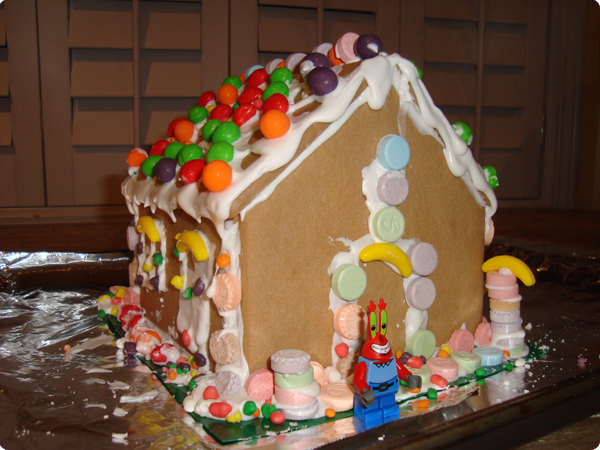 Gingerbread house no windows
