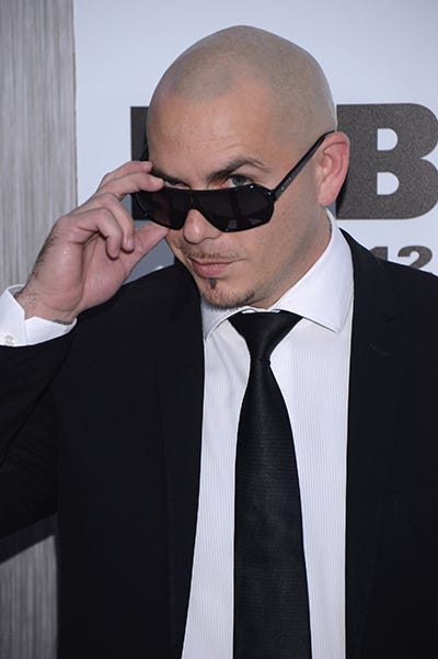 Clothing, Eyewear, Ear, Vision care, Glasses, Dress shirt, Collar, Coat, Forehead, Shirt, 