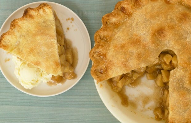Food, Dish, Cuisine, Baked goods, Ingredient, Plate, Tableware, Recipe, Dishware, Pie, 