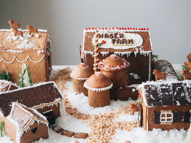 Food, Sweetness, Cuisine, Dessert, Baked goods, Ingredient, Winter, Cake, Recipe, Cupcake, 
