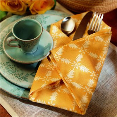 <p>A cotton print napkin is
ideal for this soft, flexible fold.</p><br />
