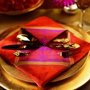 <p>For best results, starch and press the napkin to highlight the crisp lines.</p><br />