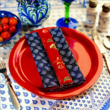 Twice As Nice <p>Use lightweight napkins to avoid bulk.</p><br /><p>You'll need the napkins to be almost exactly the same size.</p><br />