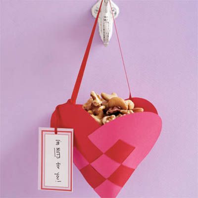 Holiday treats look almost too good to eat in adorable baskets you can make yourself out of heavy construction paper or 
felt.<br /><br /><a href="http://www.delish.com/entertaining-ideas/holidays/valentines-day-recipes/heart-basket-crafts-020309" target="_blank">Get step-by-step instructions to make this basket</a>.