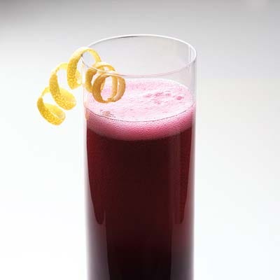 <p>Muddling is a traditional bartending technique where herbs and/or fruit are crushed, releasing their full flavor into a cocktail. Here we muddle blueberries and ginger with sugar and lemon to add another dimension to our take on a bellini.</p>
<p><b>Recipe: </b><a href="http://gogonow.org/recipefinder/blueberry-ginger-bellini-recipe-6121%22 target="_blank"><b>Blueberry Ginger Bellini</b></a></p>