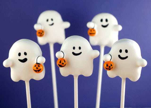 <p>For the Halloween beginners out there, start them off with these undeniably sweet pops. They're all treat, no trick, and completely delicious.</p>
<p>Want yours to look absolutely perfect? Check out Bakerella's new book, <a href="http://www.barnesandnoble.com/w/cake-pops-halloween-bakerella/1120082801?ean=9781452140209" target="_blank"><em>Cake Pops Halloween</em></a> for tips, tricks, and recipes from the queen of cake pops herself.</p>
<p><strong>Get the recipe from <a href="http://www.bakerella.com/boo/" target="_blank">Bakerella</a>.</strong></p>