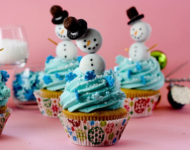 Snowman Christmas Cupcakes