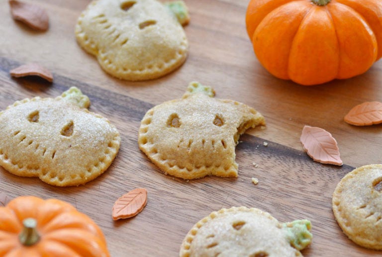 <p>Though this recipe doesn't call for chocolate, you can easily drizzle melted chocolate over the tops of your pumpkin faces.</p>
<p><strong>Get the recipe at <a href="http://buildingbuttercream.blogspot.com/2012/10/pumpkin-pie-cookies.html" target="_blank">Building Buttercream</a>.</strong></p>