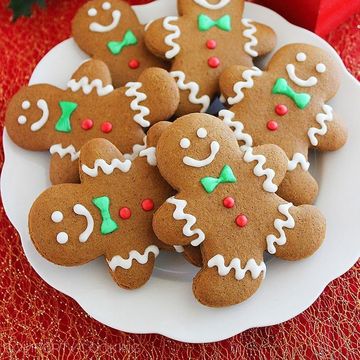 Is there anything more Christmas than adorable gingerbread men? Bonus: the spices in these cookies will fill your home with a warm and delicious aroma.

 Get the recipe from The Comfort of Cooking.
