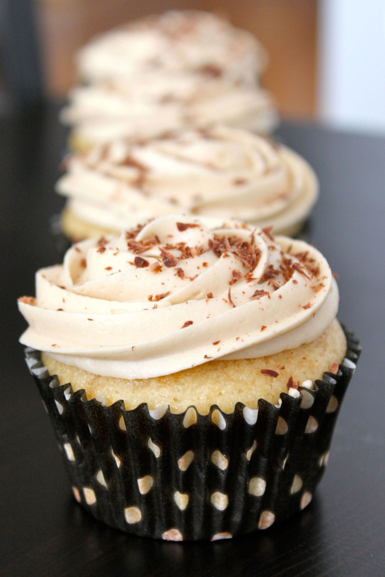 Alcohol Infused Cupcakes - Recipes For Boozy Cupcakes