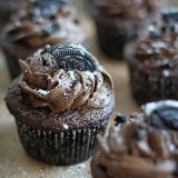 triple chocolate oreo buttercream cupcakes