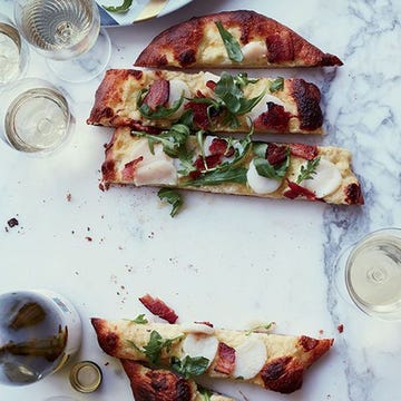 scallop and bacon pizza