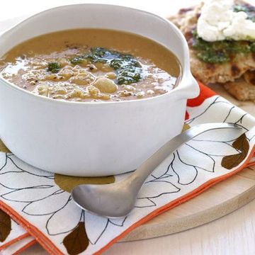 This comfort food is lightened up with the addition of fresh lemon juice.<br /><br /><a href="http://www.redbookmag.com/recipefinder/lemony-red-lentil-soup-with-cilantro-recipe"target="_new">Get the recipe!</a><br /><br />
<a href="http://search.barnesandnoble.com/booksearch/isbnInquiry.asp?EAN=9781416575665&lkid=J15656896&pubid=K125307&byo=1"target="_blank">Buy <i>Kitchen Express</i></a>
